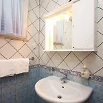 Apartamento Ladonja 2 *