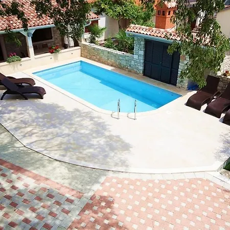 Apartment Ladonja 2 Krnica